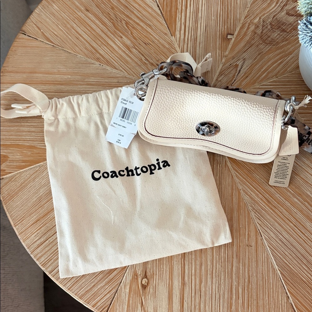 NWT Coachtopia Cream Leather Women's Handbag/Crossbody Bag - Picture 3 of 9